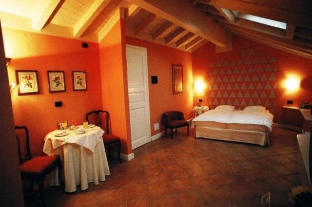Hotel Casa Arizzoli Cannobio Bilik gambar